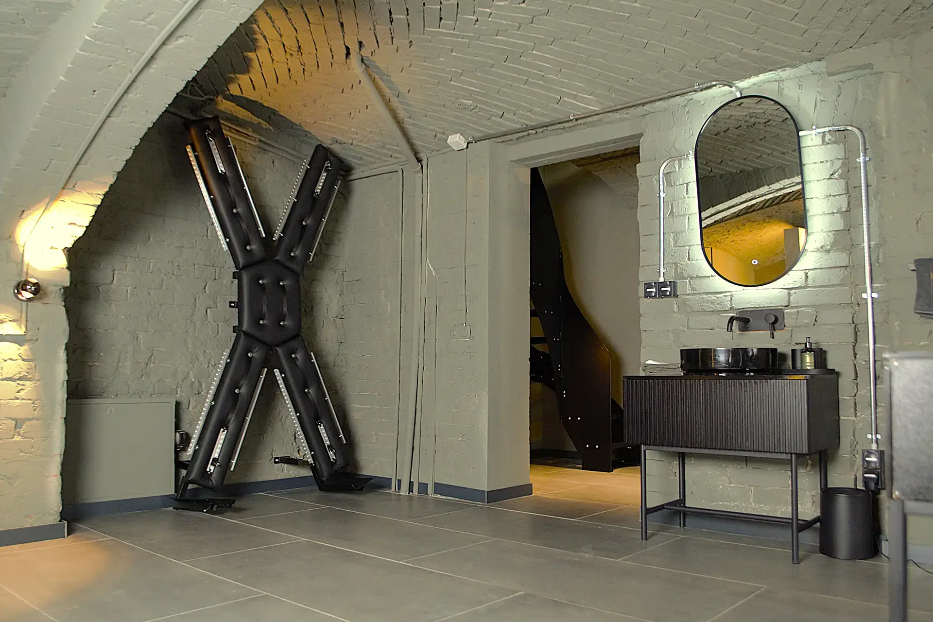 Hotel mit Spielzimmer für Erwachsene TheKink